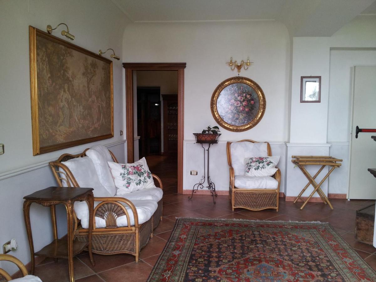 Hotel Villa Cerelis Diamante Buitenkant foto
