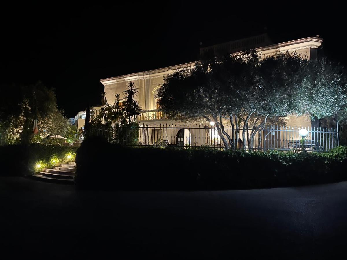 Hotel Villa Cerelis Diamante Buitenkant foto